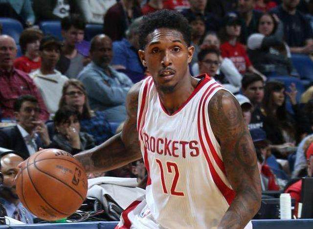 考察梯队小将，浙江队主帅卡内达现场观战浙江全运会比赛（浙江队主帅卡内达现身全运会赛场考察梯队新星）