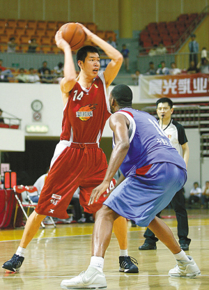 记者：佩林出现肌肉疲劳，将缺席尤文与乌迪内斯的意杯1／8决赛（佩林肌肉疲劳，缺席尤文对阵乌迪内斯的意大利杯八分之一决赛）