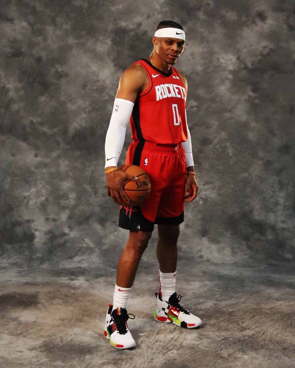 难逃四连败？海港三大主力缺阵亚冠，中超冠军本轮再败恐提前告别赛场（四连败在即？海港亚冠三主力缺阵，中超冠军本轮再失恐提前出局）