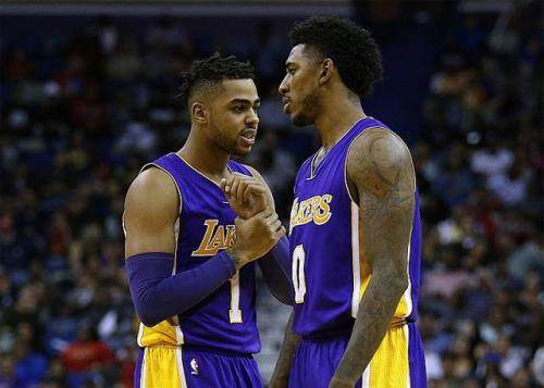 曼晚：曼联正在加紧追逐安德森，并希望与卡塞米罗降薪续约（曼晚：曼联加快引进安德森步伐，拟与卡塞米罗降薪续约）