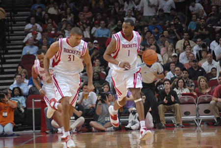 刘军帅晒海牛队与远征军合照：又在末轮完成目标，祝未来可期（刘军帅分享海牛队与远征军合影：末战再兑现目标，盼前路可期）