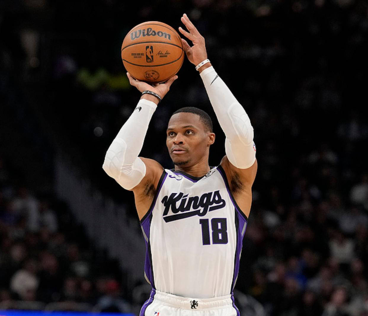 欧冠前瞻：本菲卡出线前景不妙，那不勒斯状态不俗为晋级争三分（欧冠前瞻：本菲卡晋级前景堪忧，那不勒斯状态正佳力拼三分）