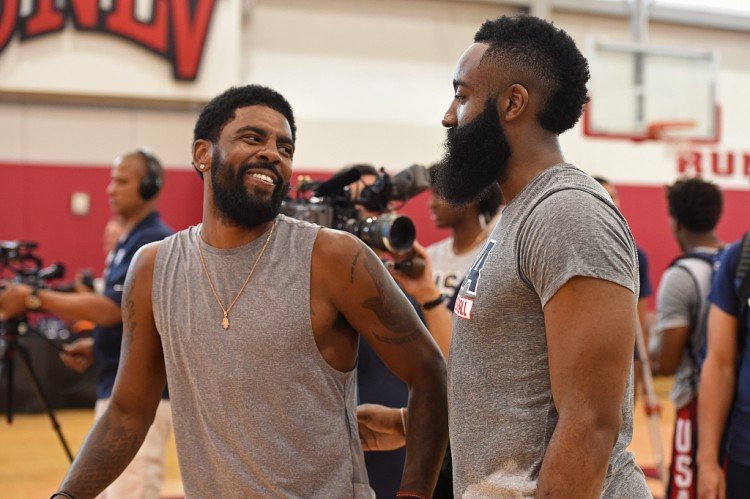 泰晤士：律师会要求有条件保释，帕尔特伊才能继续在黄潜踢球（泰晤士报：律师拟申请有条件保释，帕尔特伊方能继续为黄潜效力）